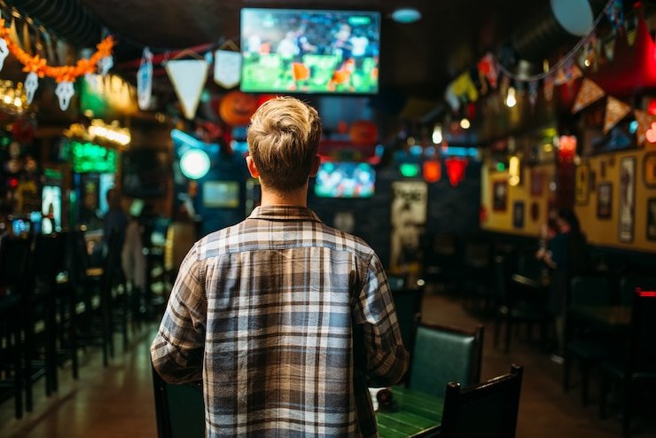Privacy and account safety reminders for game show guide readers
